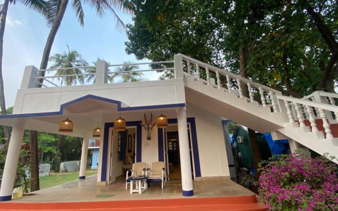 Village Susegat Beach Resort Morjim Rom bilde