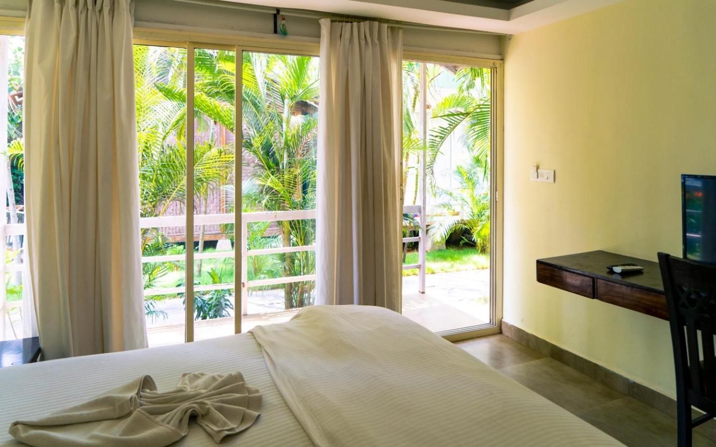 Village Susegat Beach Resort Morjim Eksteriør bilde